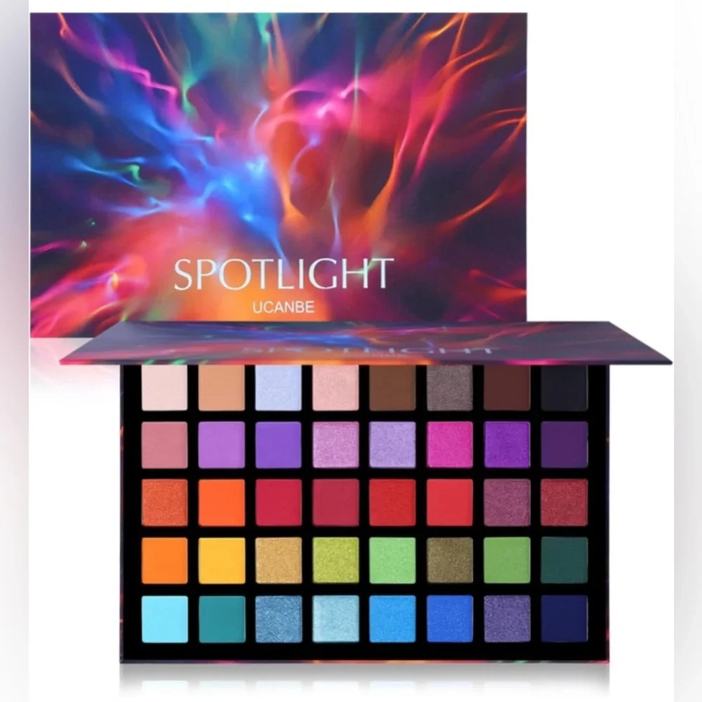 Spotlight 40 Eyeshadow Palette Professional Matte Shimmer Powder Waterproof-NWT